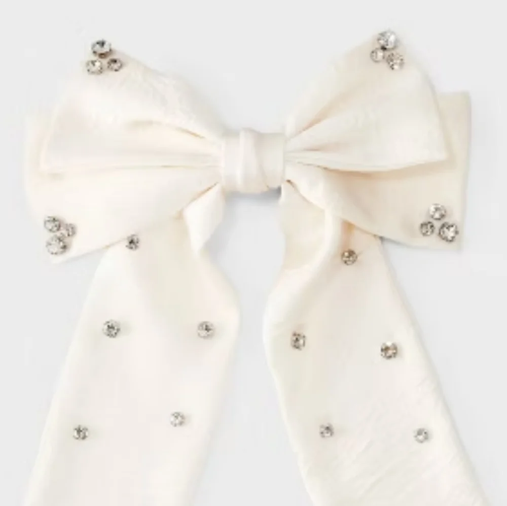 A New Day Cream Satin Rhinestone Bow Hair‎ Chip NWT